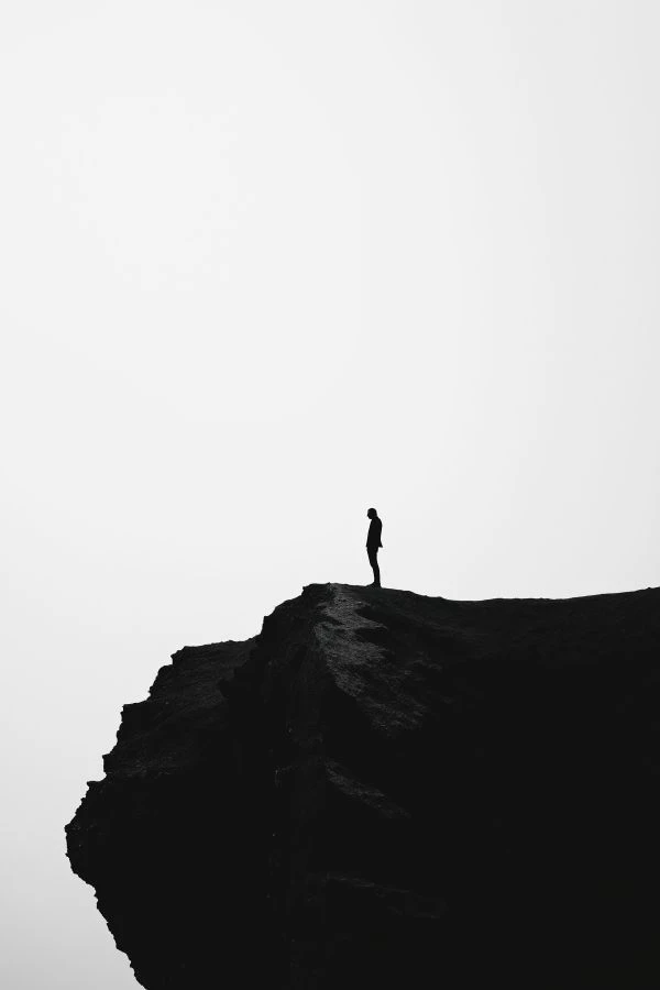 《地球故事读后感：在宇宙尘埃中寻找人类文明的微光》