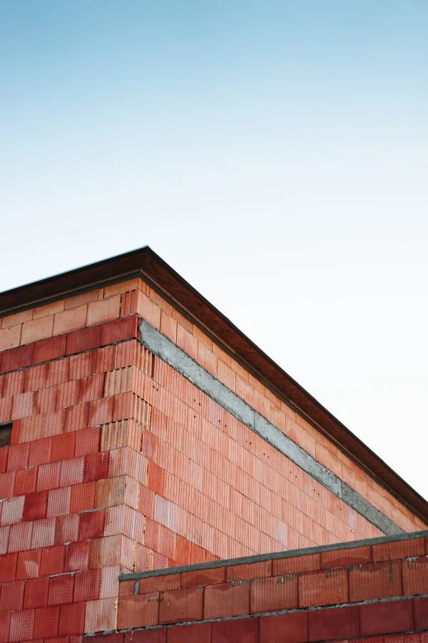 《雷锋故事》观后感：平凡英雄如何用微小光芒照亮时代