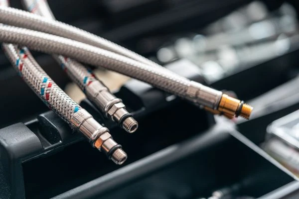 《红色故事读后感:那些热血铸就的信仰之光如何照亮当代心灵》