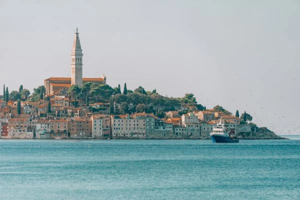 《钱学森家风故事:一个科学巨匠背后的精神传承密码》